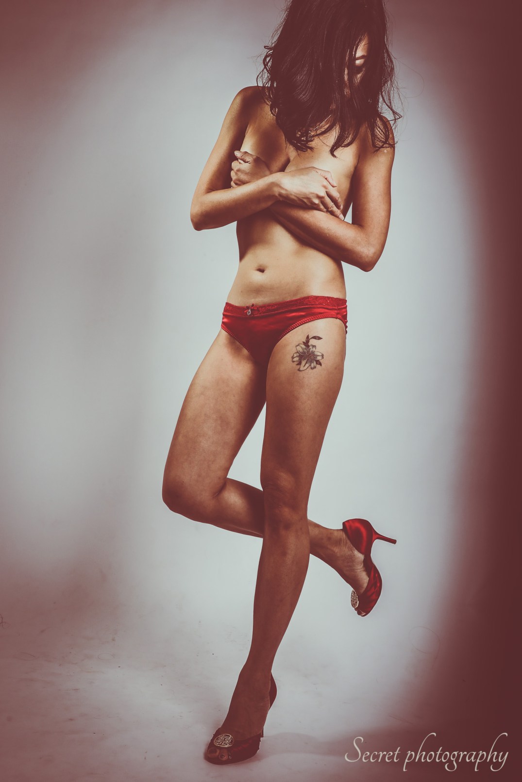 nude_photo_makeup_hairstyling_paulstylist_studio_shooting_photography_Liye-23